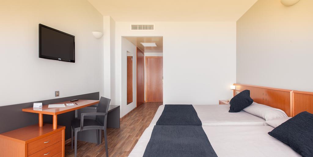 Quadruple Room Terrace,146184425:JPEG